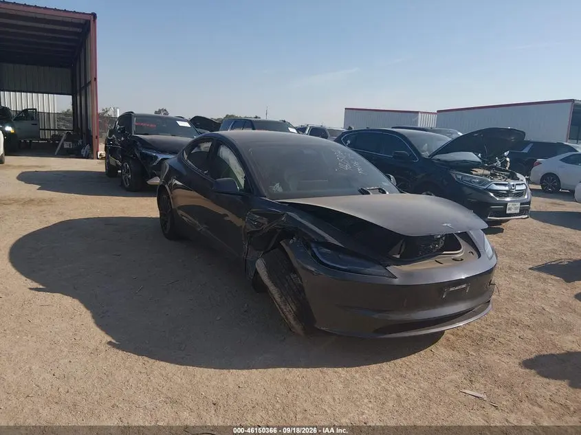 Tesla Model 3 Long Range Rear-Wheel Drive/Standard Rear-Wheel Drive 2025