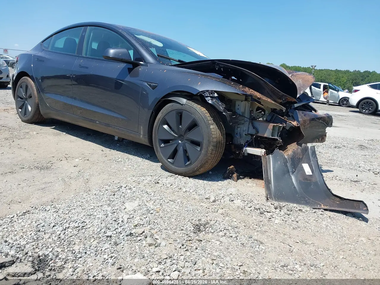 Tesla Model 3 Long Range Rear-Wheel Drive/Standard Rear-Wheel Drive 2025