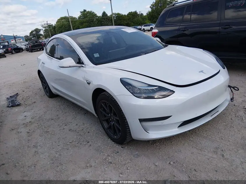Tesla Model 3 Long Range/Mid Range 2018