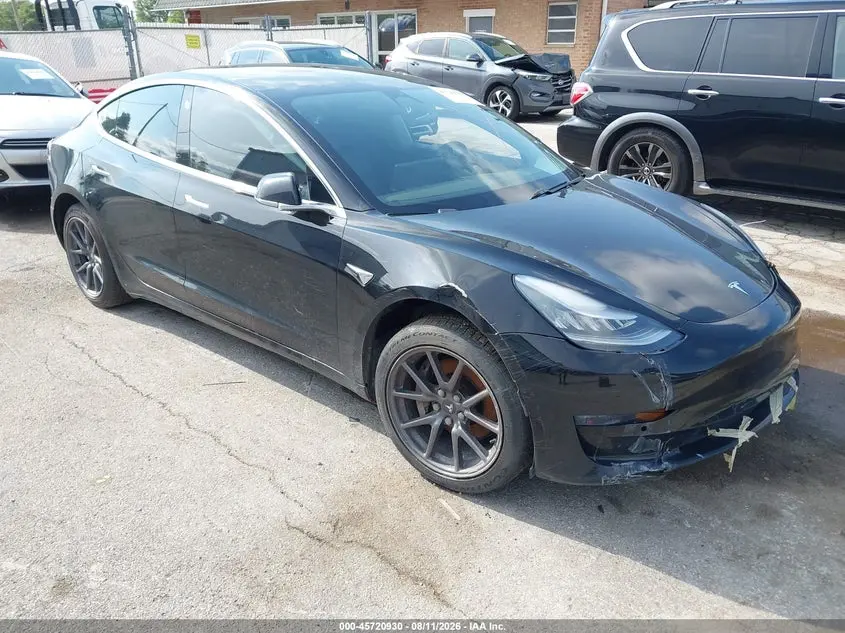 Tesla Model 3 Long Range/Mid Range 2018