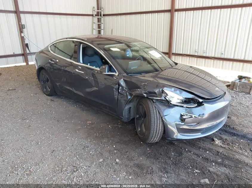 Tesla Model 3 Long Range/Mid Range 2018