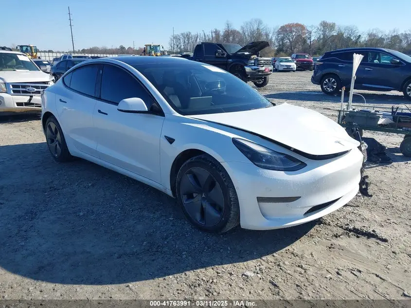 Tesla Model 3 Standard Range Plus Rear-Wheel Drive 2021