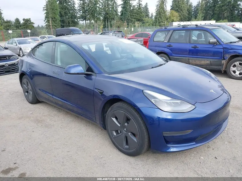 Tesla Model 3 Standard Range Plus Rear-Wheel Drive 2021