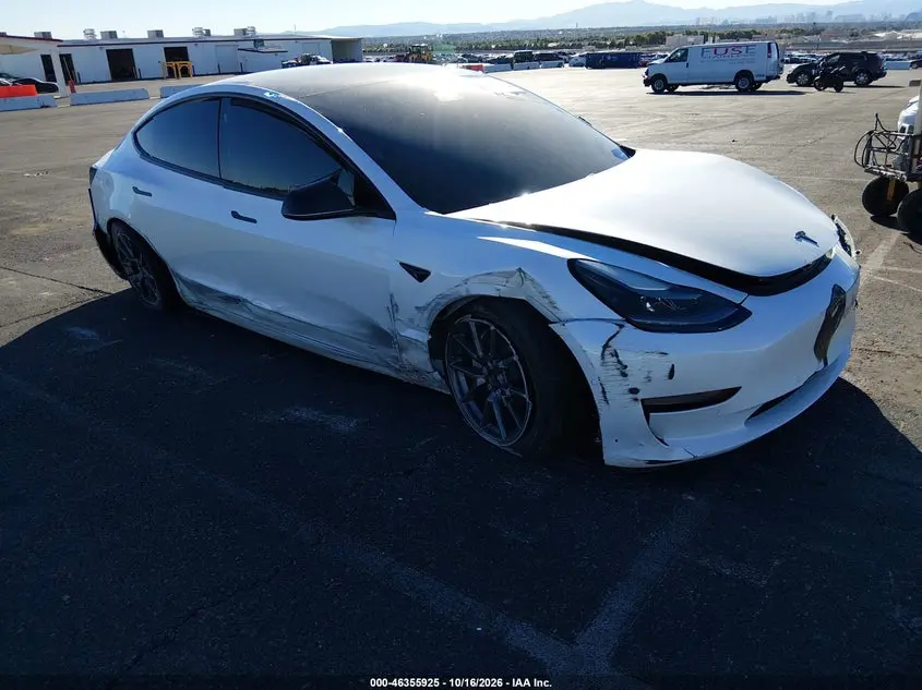 Tesla Model 3 Standard Range Plus Rear-Wheel Drive 2021