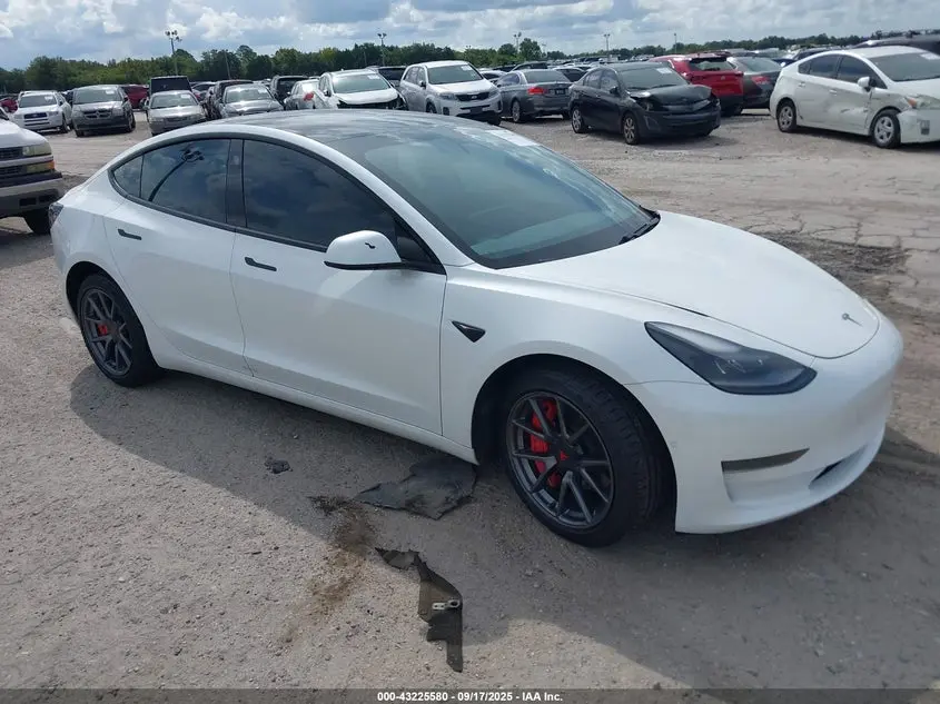 Tesla Model 3 Standard Range Plus Rear-Wheel Drive 2021