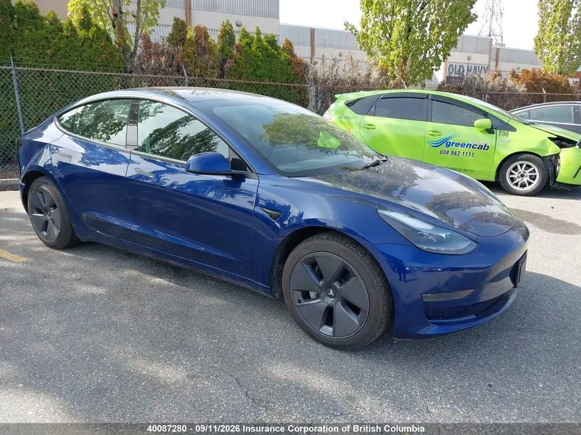Tesla Model 3 2022