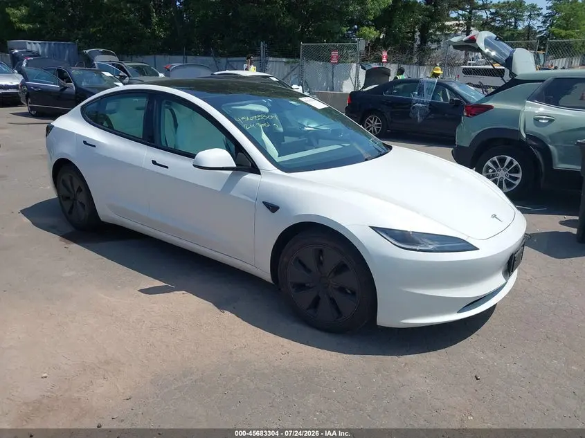 Tesla Model 3 Long Range Dual Motor All-Wheel Drive/Rear-Wheel Drive 2024
