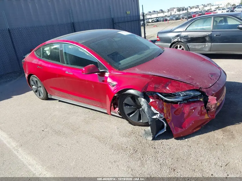 Tesla Model 3 Long Range Rear-Wheel Drive/Standard Rear-Wheel Drive 2025