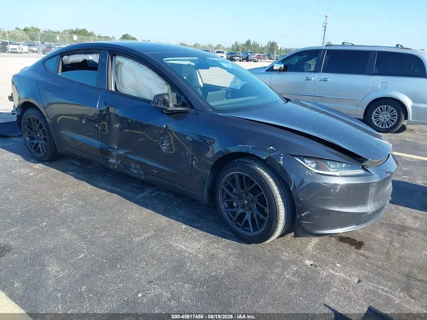 Tesla Model 3 Long Range Rear-Wheel Drive/Standard Rear-Wheel Drive 2025