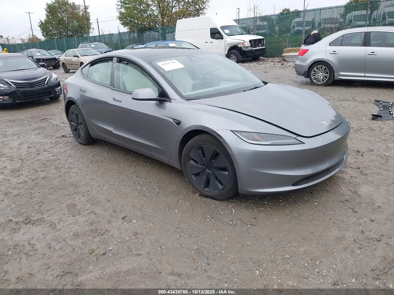 Tesla Model 3 Long Range Rear-Wheel Drive 2025