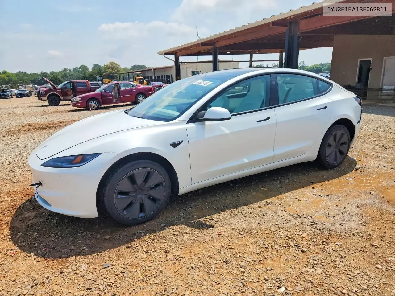 Tesla Model 3 2025