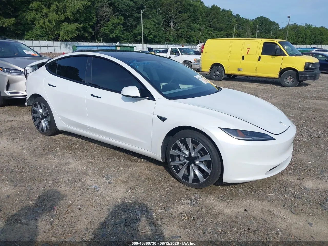 Tesla Model 3 Long Range Rear-Wheel Drive/Standard Rear-Wheel Drive 2025
