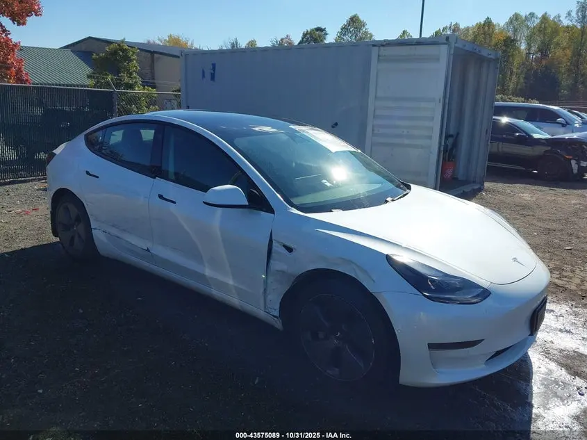 Tesla Model 3 Standard Range Plus Rear-Wheel Drive 2021