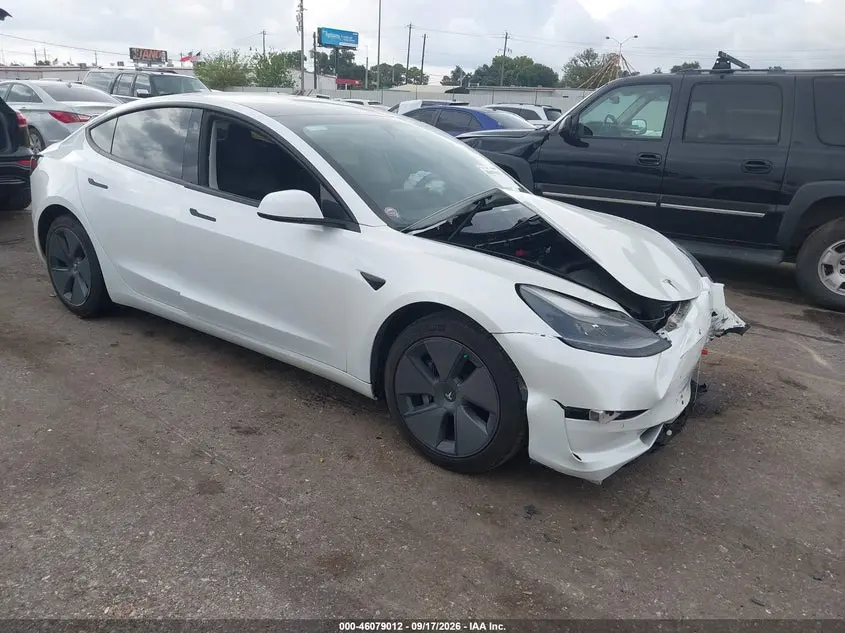Tesla Model 3 Standard Range Plus Rear-Wheel Drive 2021