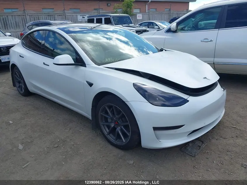 Tesla Model 3 Rwd/Standard Range 2022