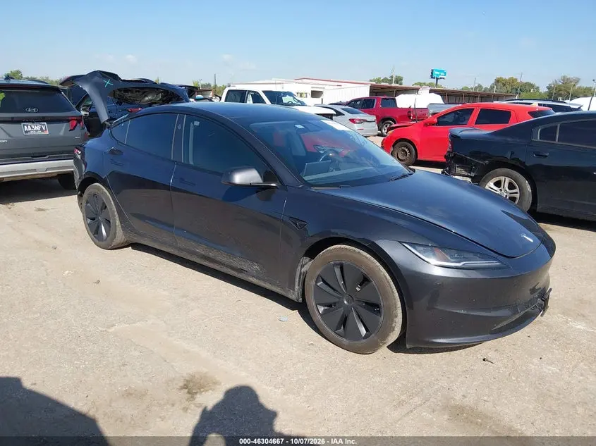 Tesla Model 3 Long Range Dual Motor Rear-Wheel Drive/Rear-Wheel Drive 2024