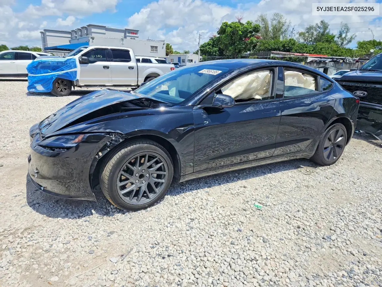 Tesla Model 3 2025