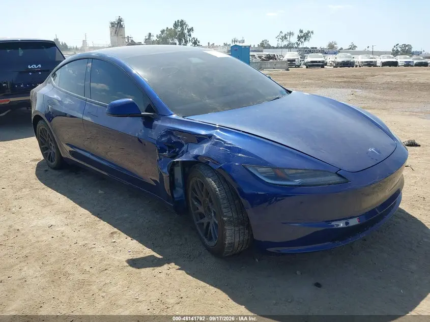 Tesla Model 3 Long Range Rear-Wheel Drive/Standard Rear-Wheel Drive 2025