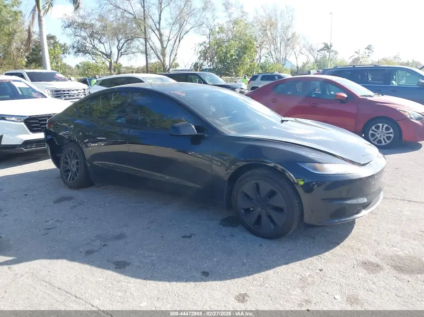 Tesla Model 3 Long Range Rear-Wheel Drive/Standard Rear-Wheel Drive 2025