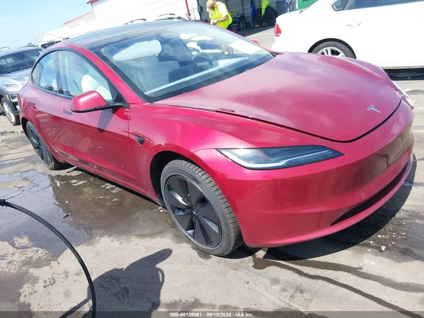 Tesla Model 3 Long Range Rear-Wheel Drive/Standard Rear-Wheel Drive 2025