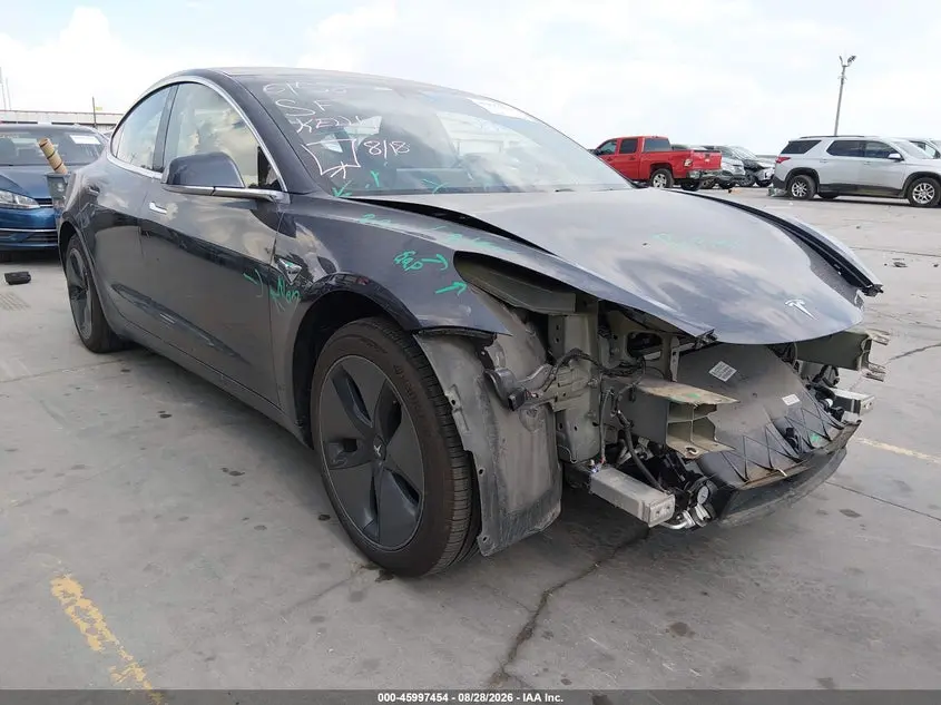Tesla Model 3 2018