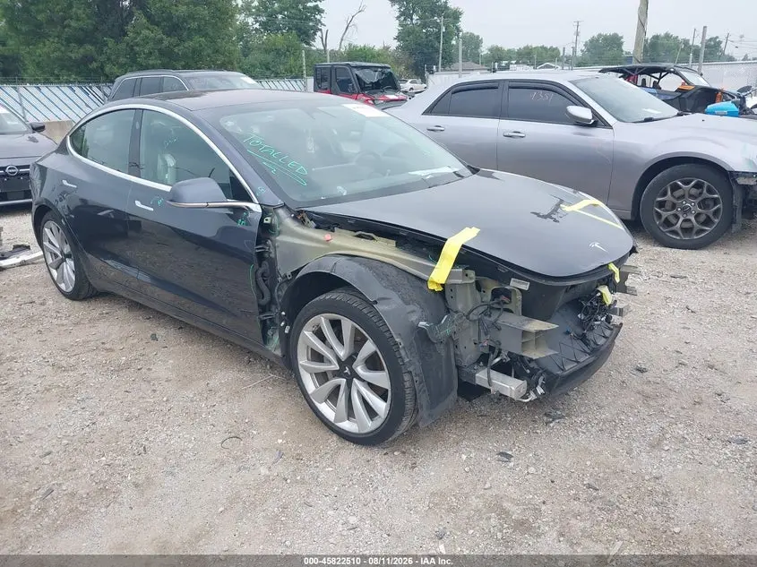 Tesla Model 3 Long Range/Mid Range 2018