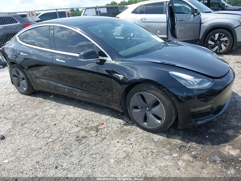 Tesla Model 3 Standard Range Plus Rear-Wheel Drive/Standard Range Rear-Wheel Drive 2020