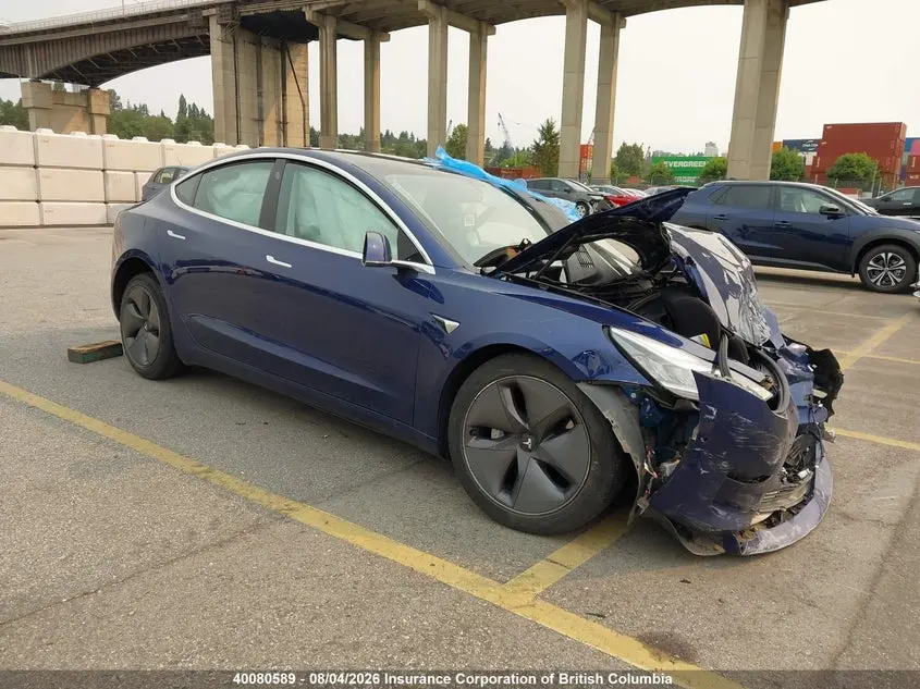 Tesla Model 3 2020