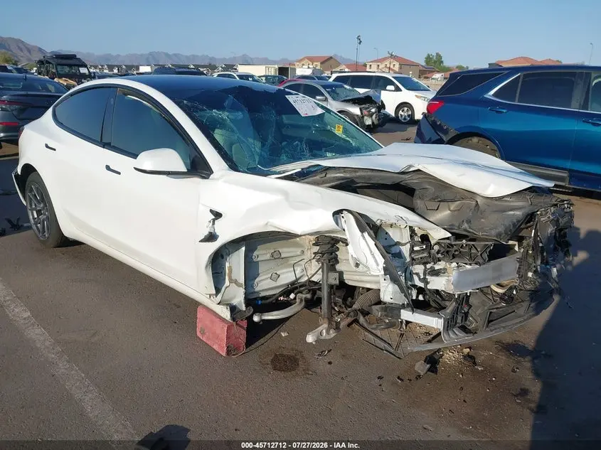 Tesla Model 3 Standard Range Plus Rear-Wheel Drive 2021