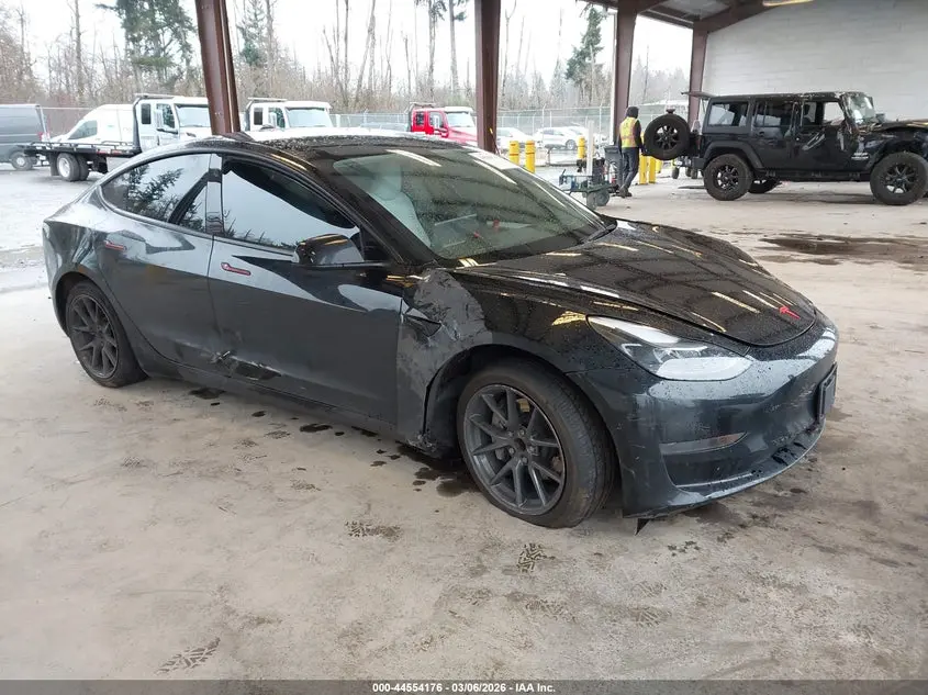 Tesla Model 3 Rear-Wheel Drive 2023
