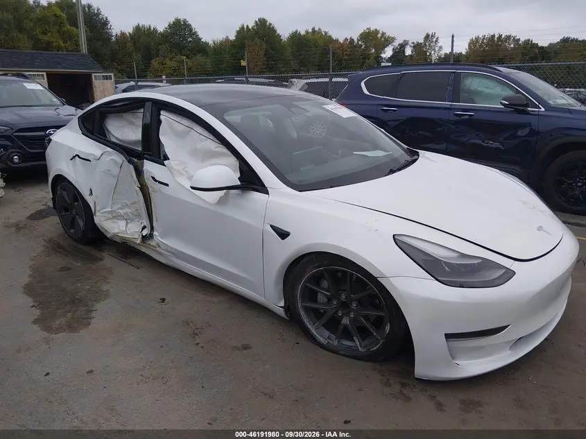 Tesla Model 3 Rear-Wheel Drive 2023