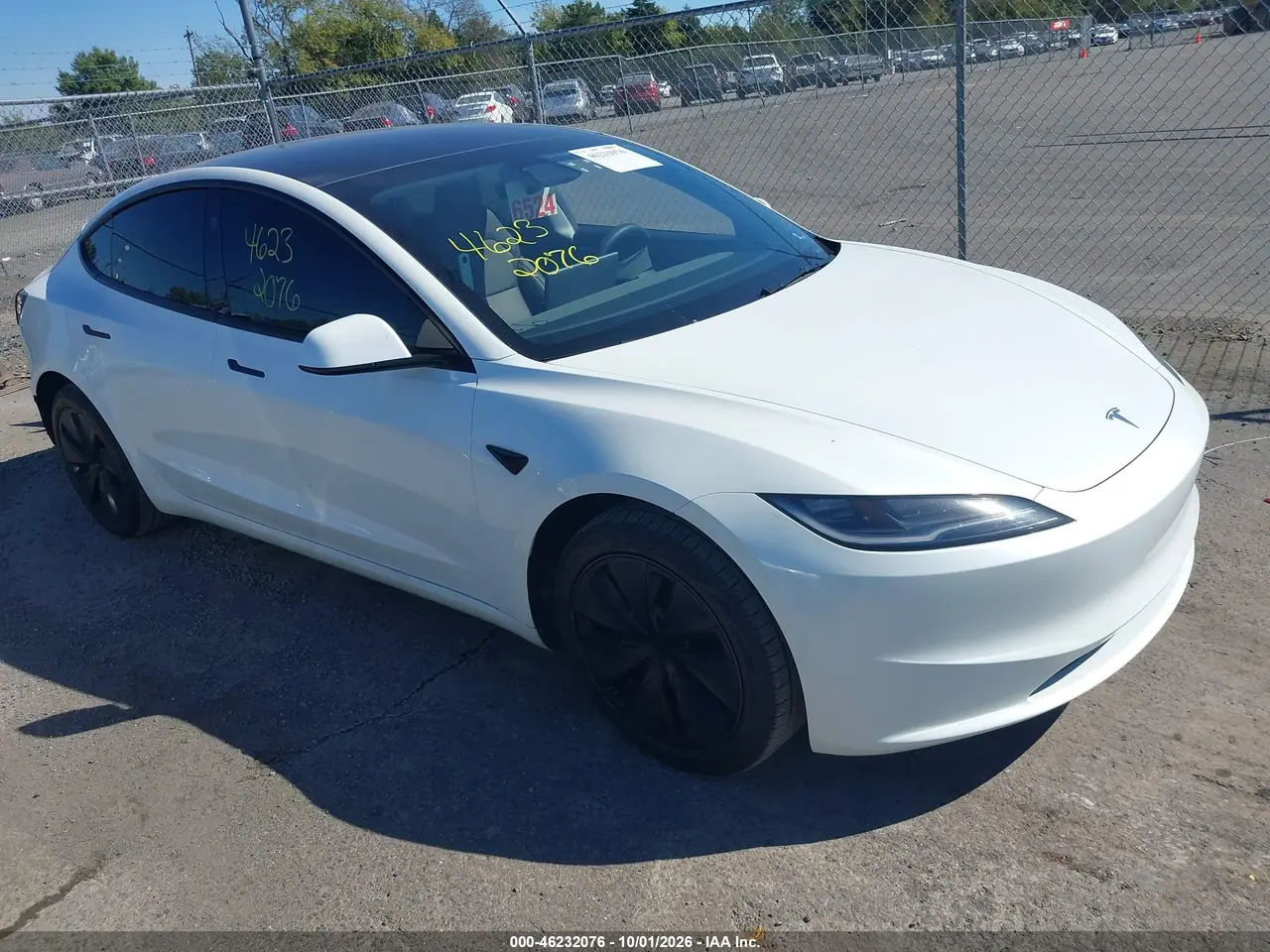 Tesla Model 3 Long Range Rear-Wheel Drive/Standard Rear-Wheel Drive 2025