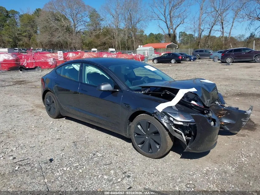 Tesla Model 3 2025