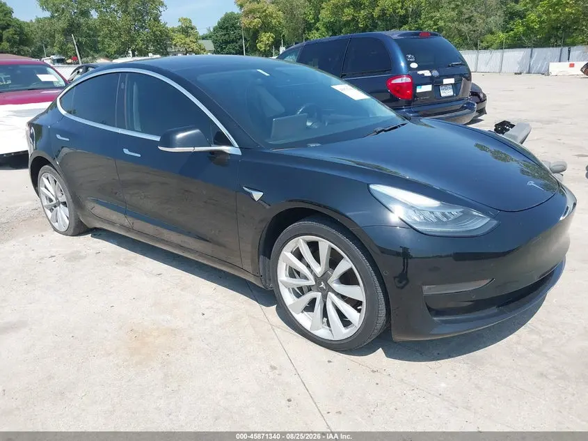 Tesla Model 3 Long Range/Mid Range 2018