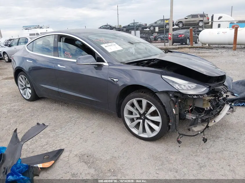 Tesla Model 3 Long Range/Mid Range 2018