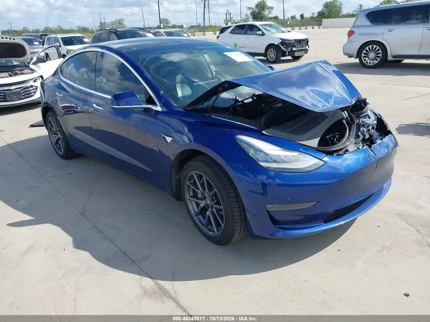 Tesla Model 3 Standard Range Plus Rear-Wheel Drive/Standard Range Rear-Wheel Drive 2020