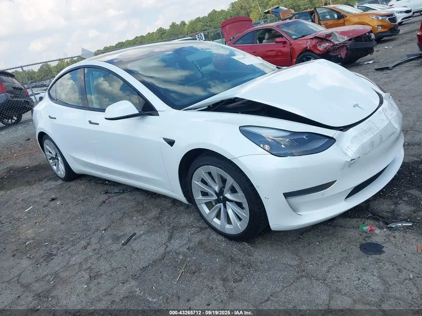 Tesla Model 3 Standard Range Plus Rear-Wheel Drive 2021