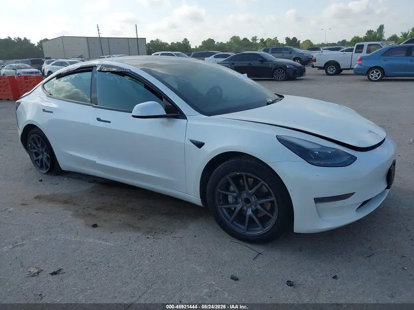 Tesla Model 3 Standard Range Plus Rear-Wheel Drive 2021
