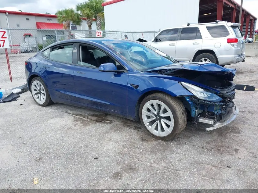Tesla Model 3 Standard Range Plus Rear-Wheel Drive 2021