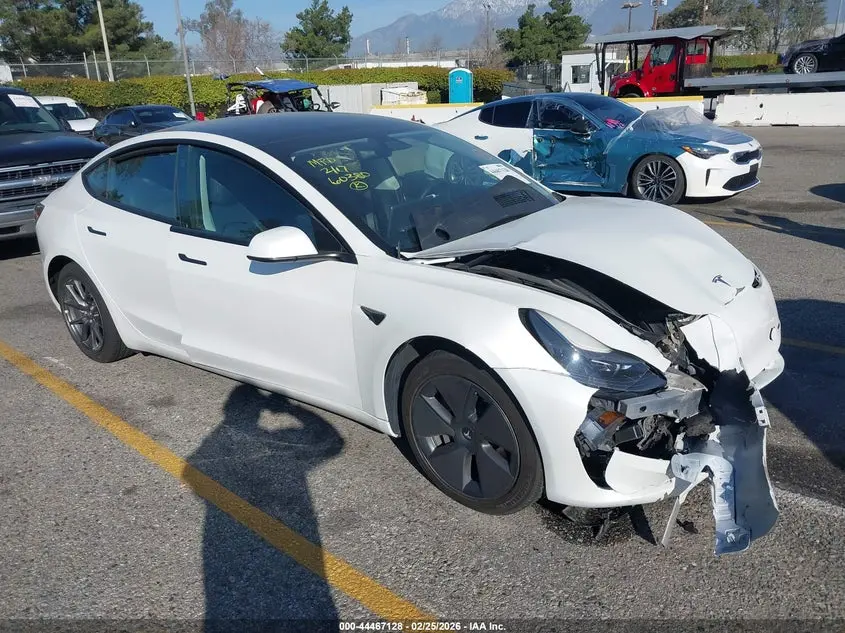 Tesla Model 3 Standard Range Plus Rear-Wheel Drive 2021