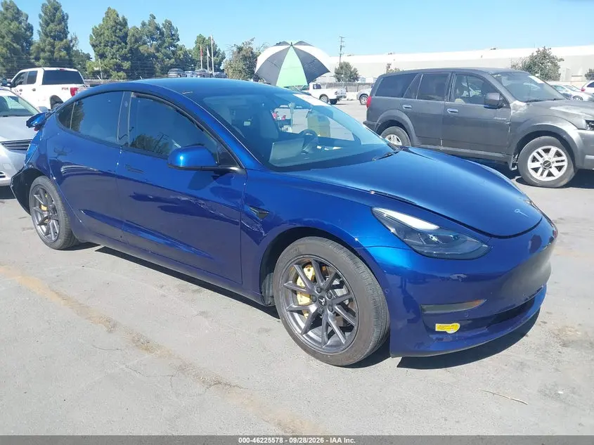 Tesla Model 3 Rear-Wheel Drive 2022