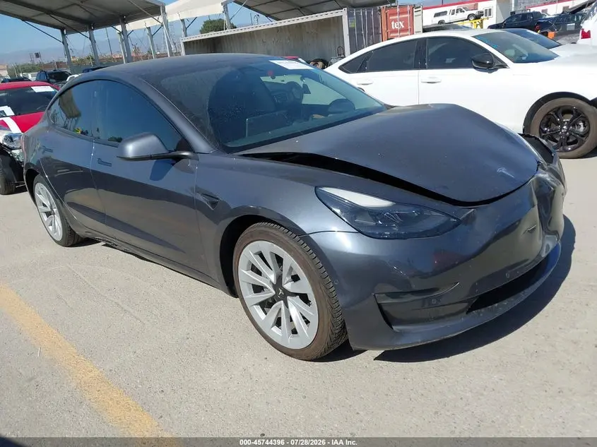 Tesla Model 3 Rear-Wheel Drive 2022