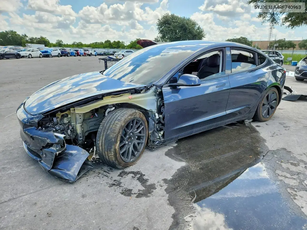 Tesla Model 3 2024