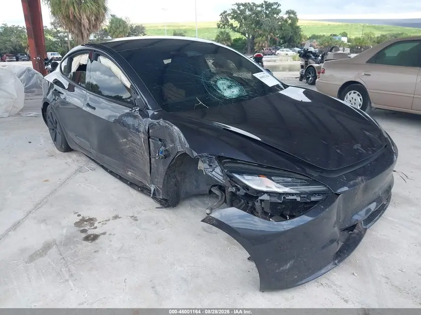 Tesla Model 3 Long Range Dual Motor All-Wheel Drive/Rear-Wheel Drive 2024