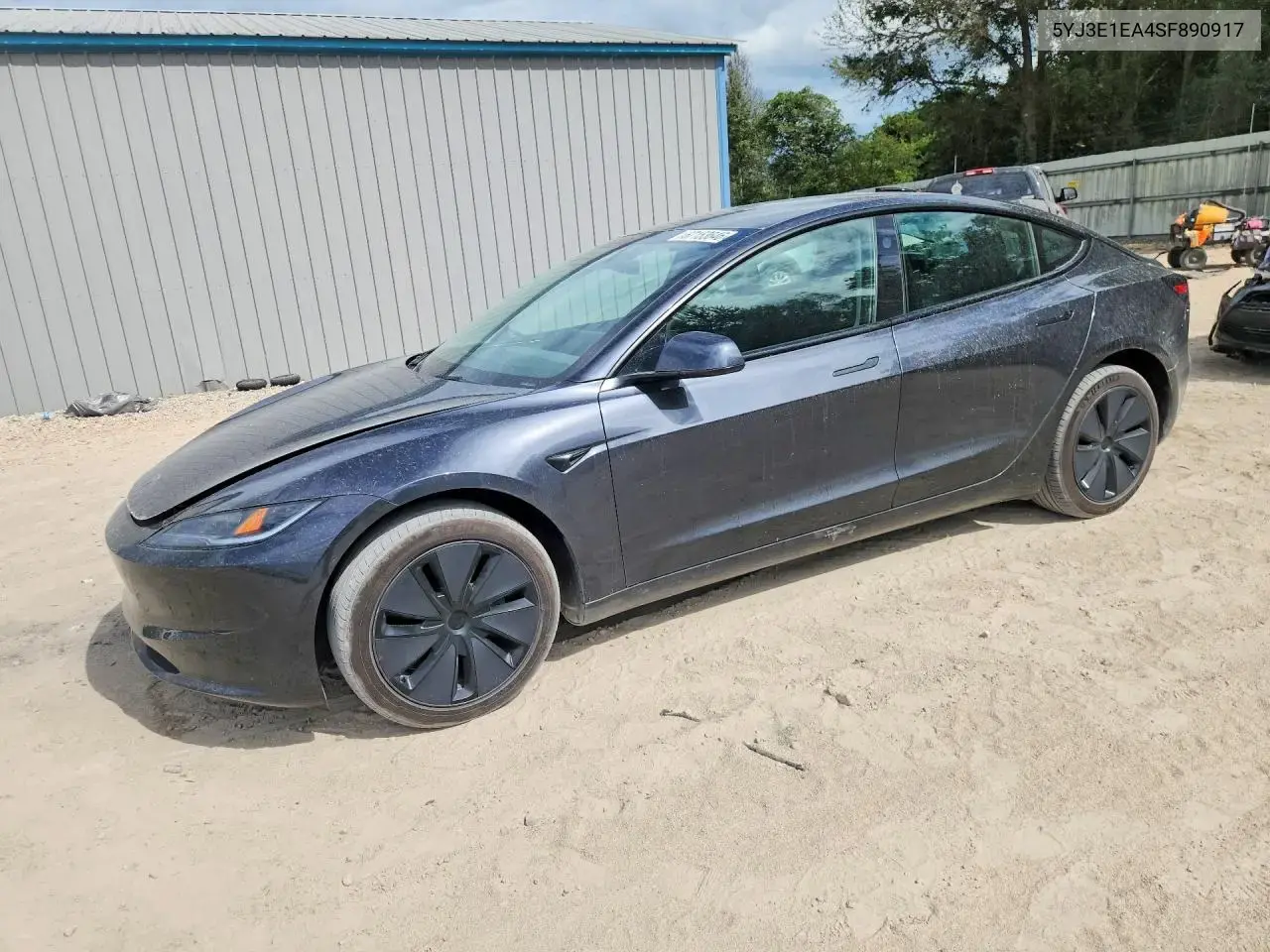 Tesla Model 3 2025
