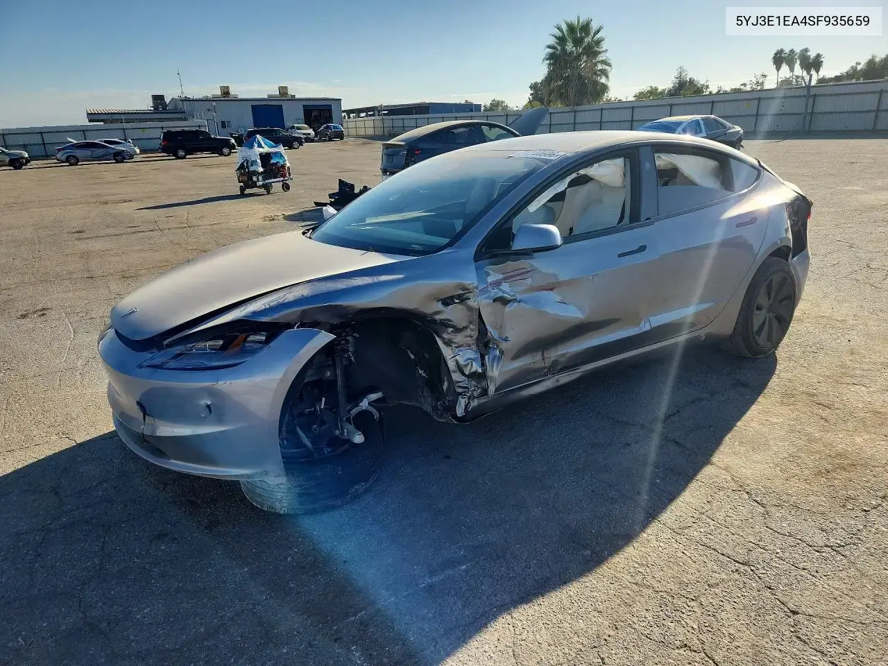 Tesla Model 3 2025