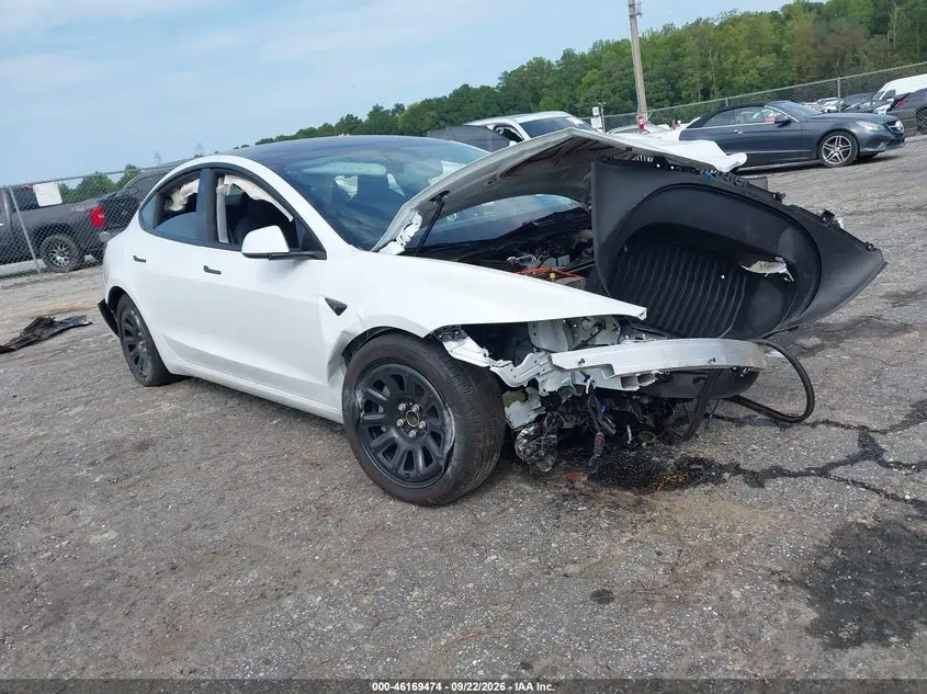 Tesla Model 3 Premium Rear-Wheel Drive/Rear-Wheel Drive 2026