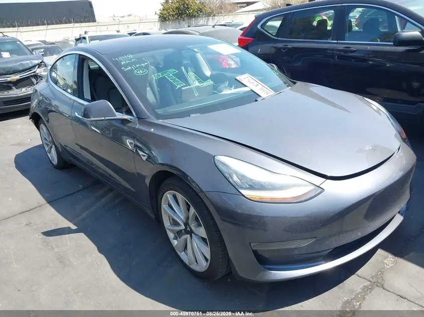 Tesla Model 3 Long Range/Mid Range 2018
