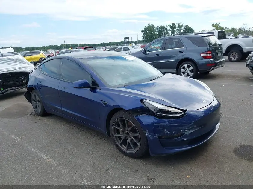 Tesla Model 3 Standard Range Plus Rear-Wheel Drive 2021