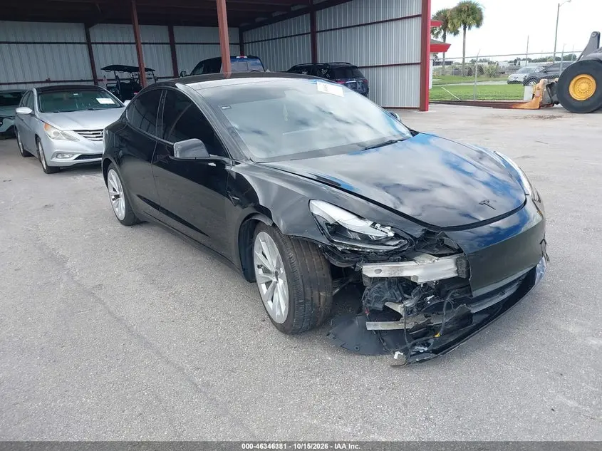 Tesla Model 3 Rear-Wheel Drive 2022